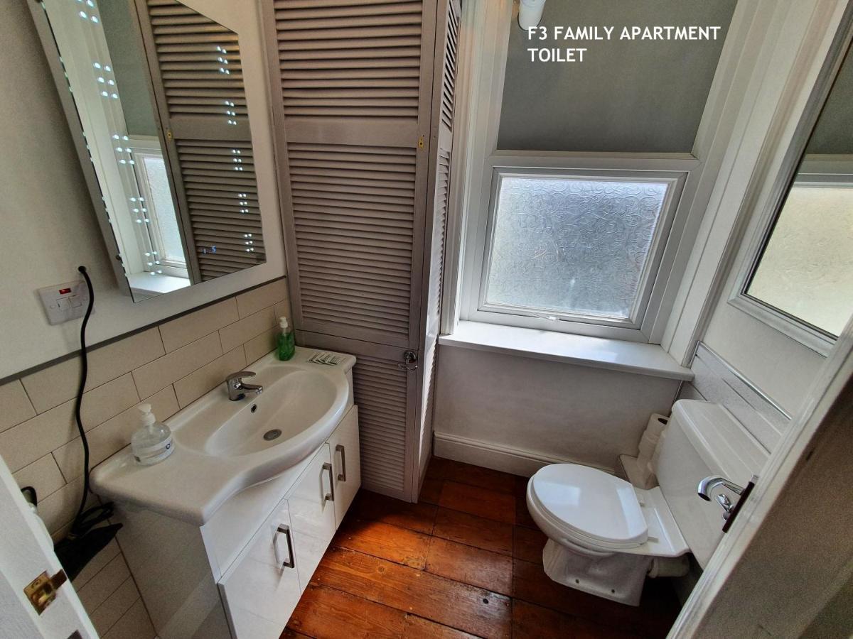 F3 2 Bedroomed Town House - Free Parking - Super 150 Mbps Wifi Near Gavin N Stacey Film House - 1 Free Dog Allowed Barry Zewnętrze zdjęcie